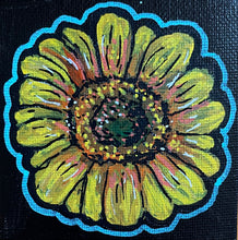 Load image into Gallery viewer, Mini Sunflower!
