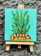 Load image into Gallery viewer, Mini Pineapple!
