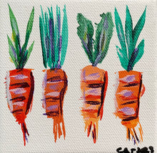 Load image into Gallery viewer, Orange carrots
